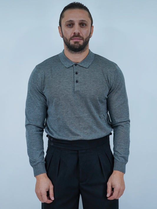 Polo con bottoni in filo grigio
