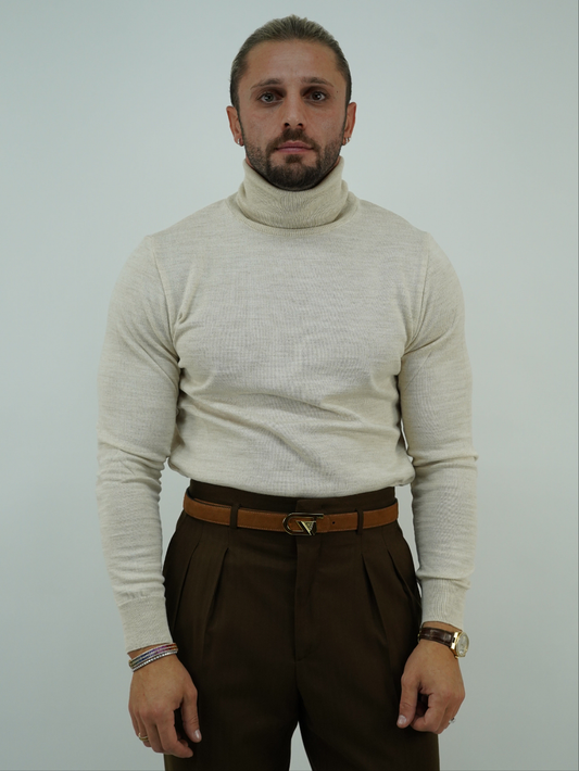 Dolcevita in filo di lana crema