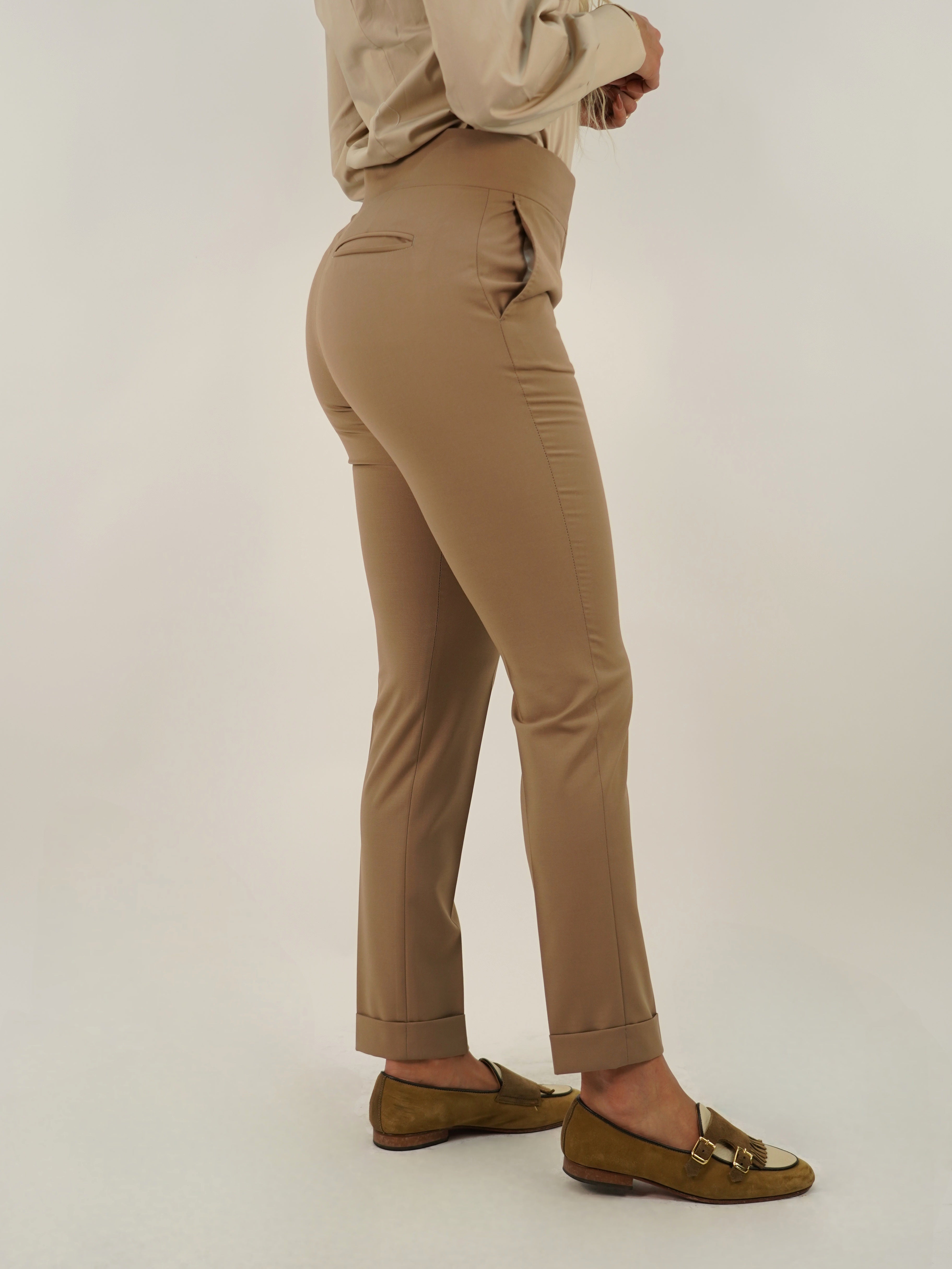 Tailleur doppiopetto tortora