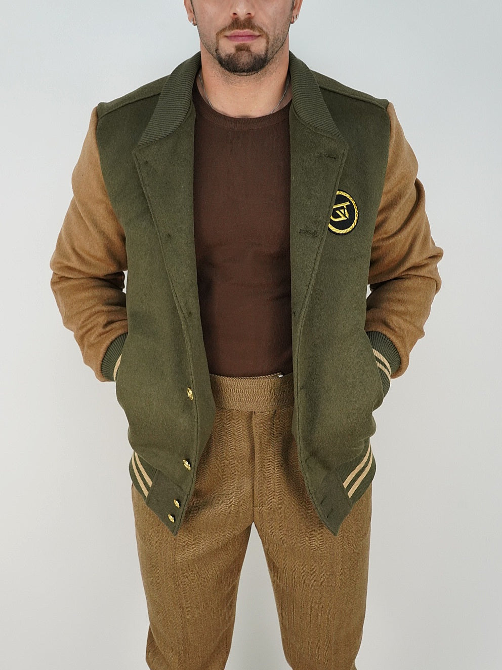 College verde e beige