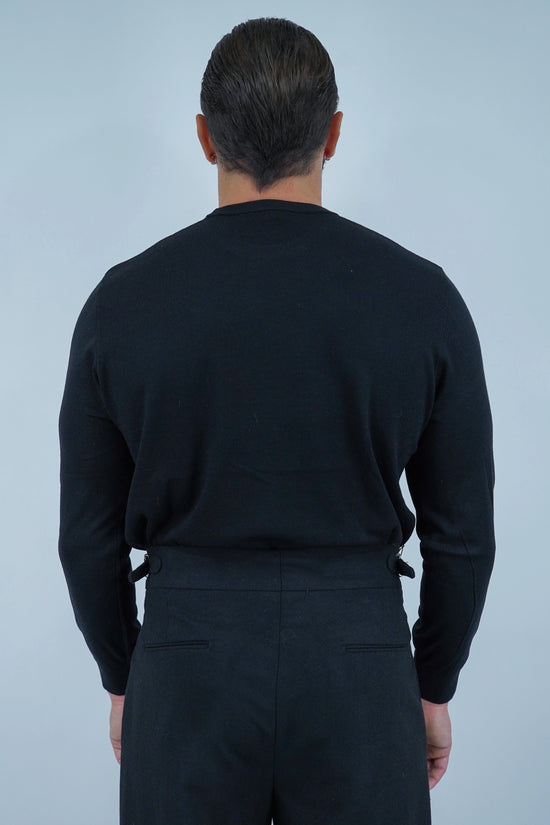 Girocollo in filo nero