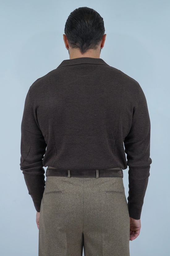 Polo senza bottoni in filo caffè