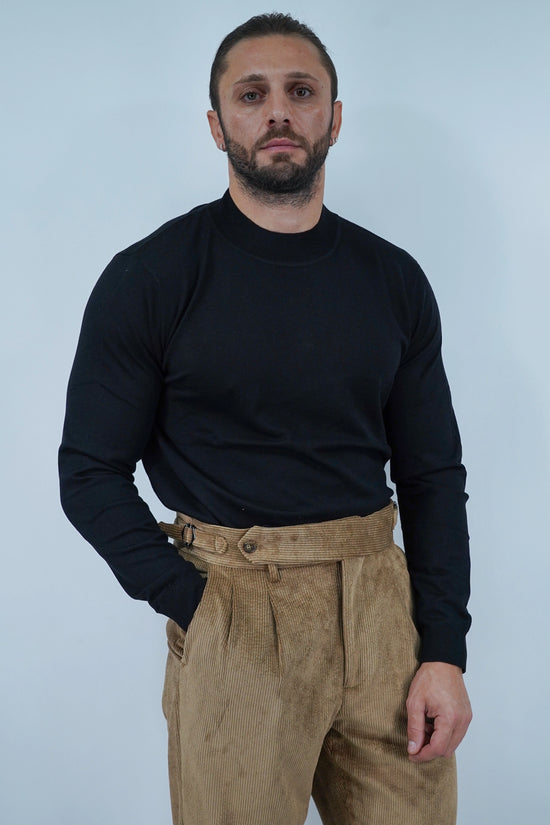 Lupetto in filo nero