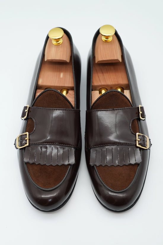 Mocassino doppiafibbia con frange abrasivato e camoscio testa di moro