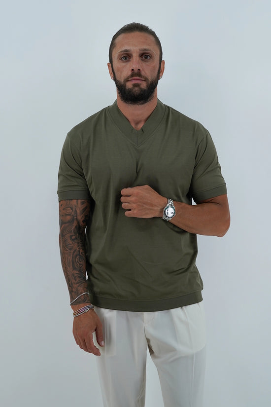 T-Shirt in Filo di Scozia | Scollo a V| Verde Militare