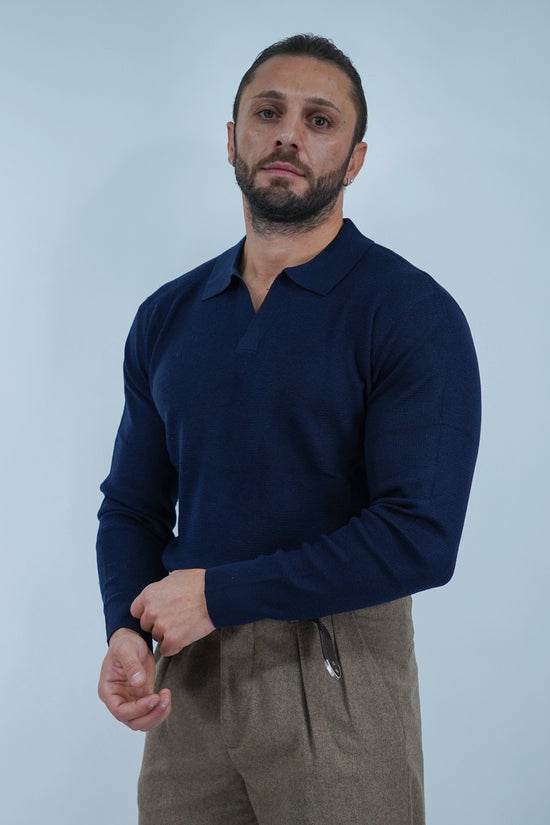 Polo senza bottoni in filo blu