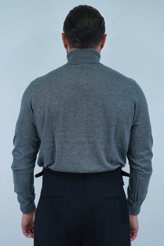 Dolcevita in filo grigio