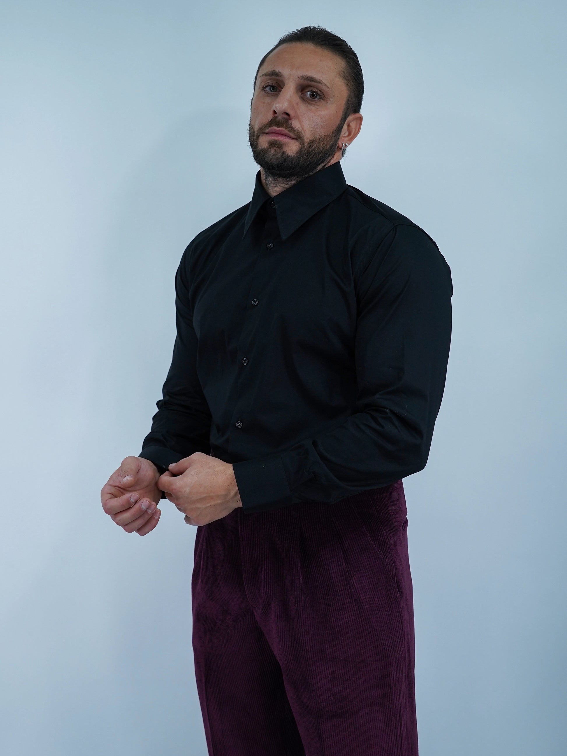 Camicia collo a vela nera