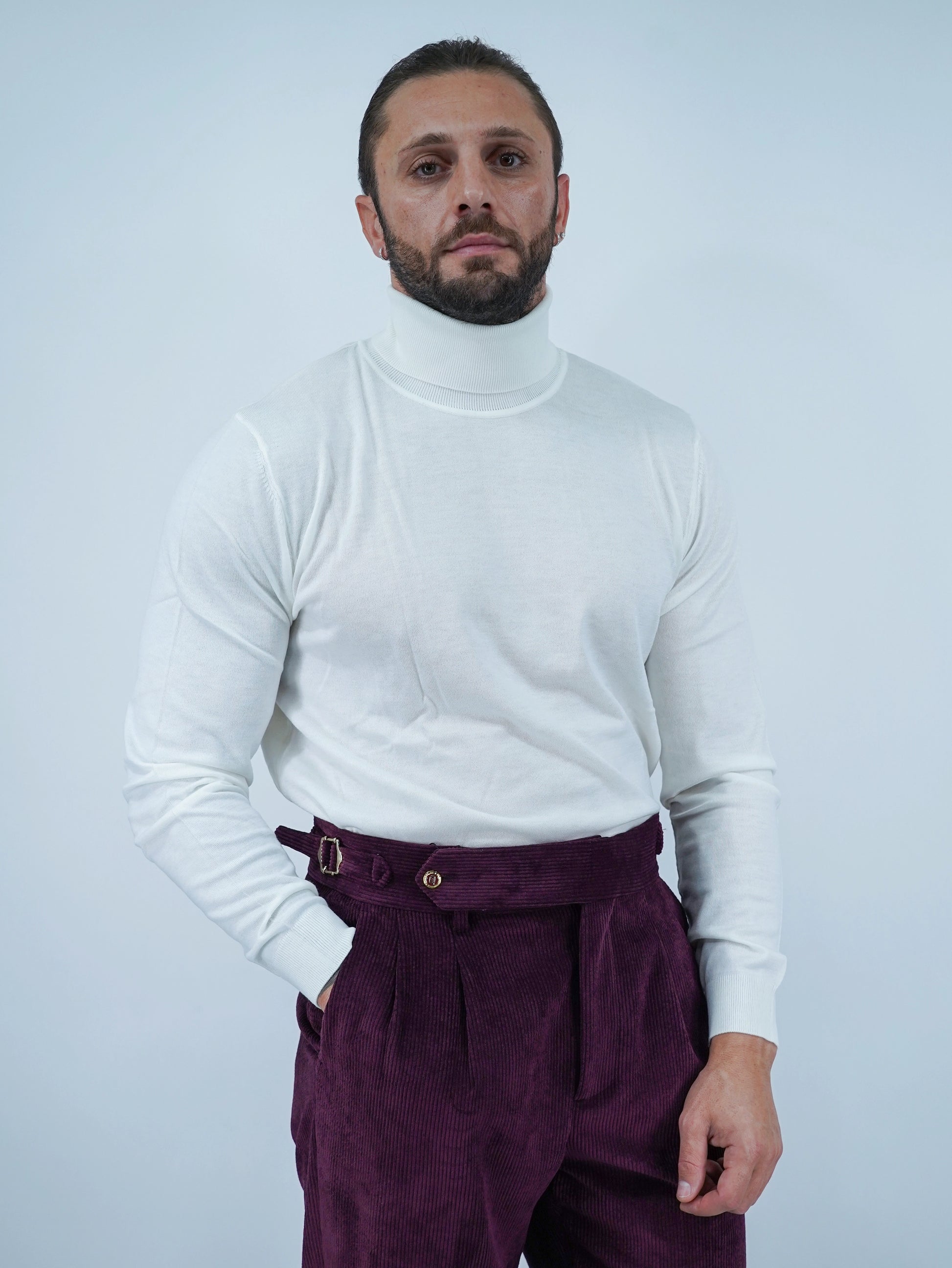 Dolcevita in filo bianco