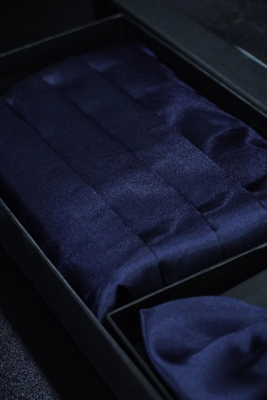 Set Cerimonia Uomo - Fusciacca, Papillon e Pochette in Raso - Blu