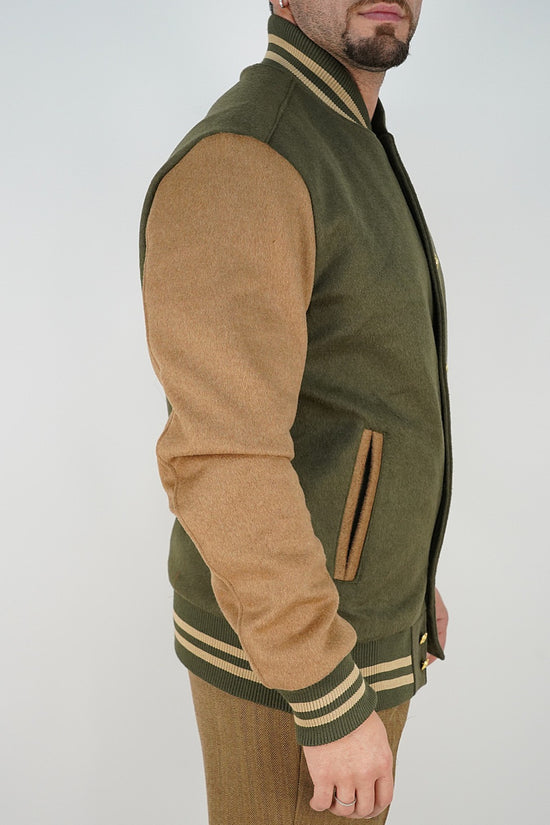 College verde e beige