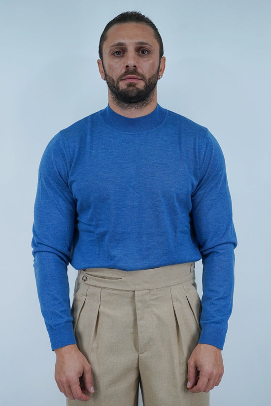 Lupetto in filo azzurro