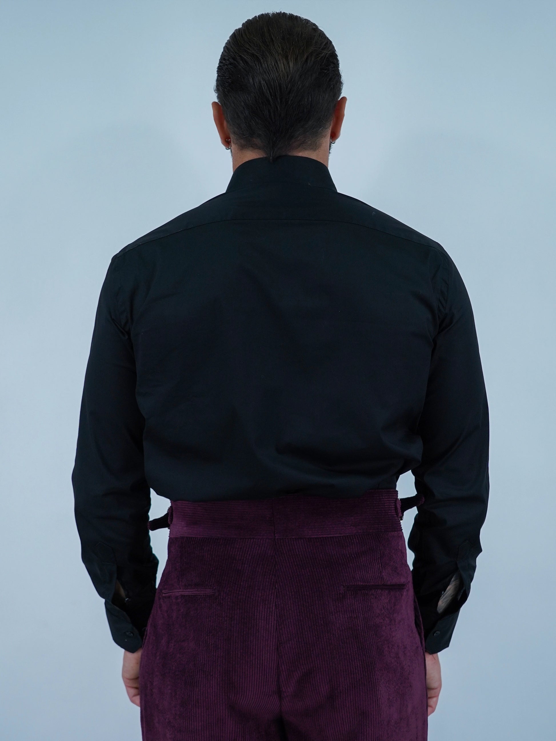 Camicia collo a vela nera