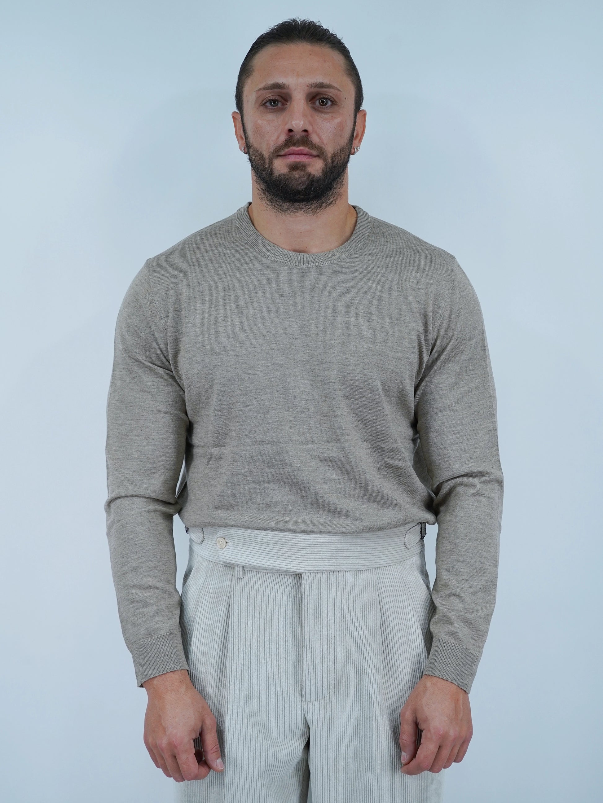 Girocollo in filo beige