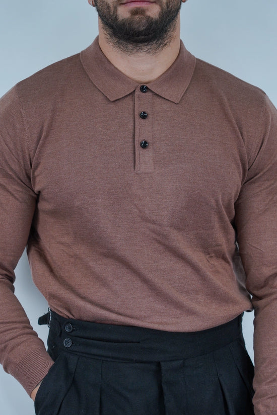 Polo con bottoni in filo terra