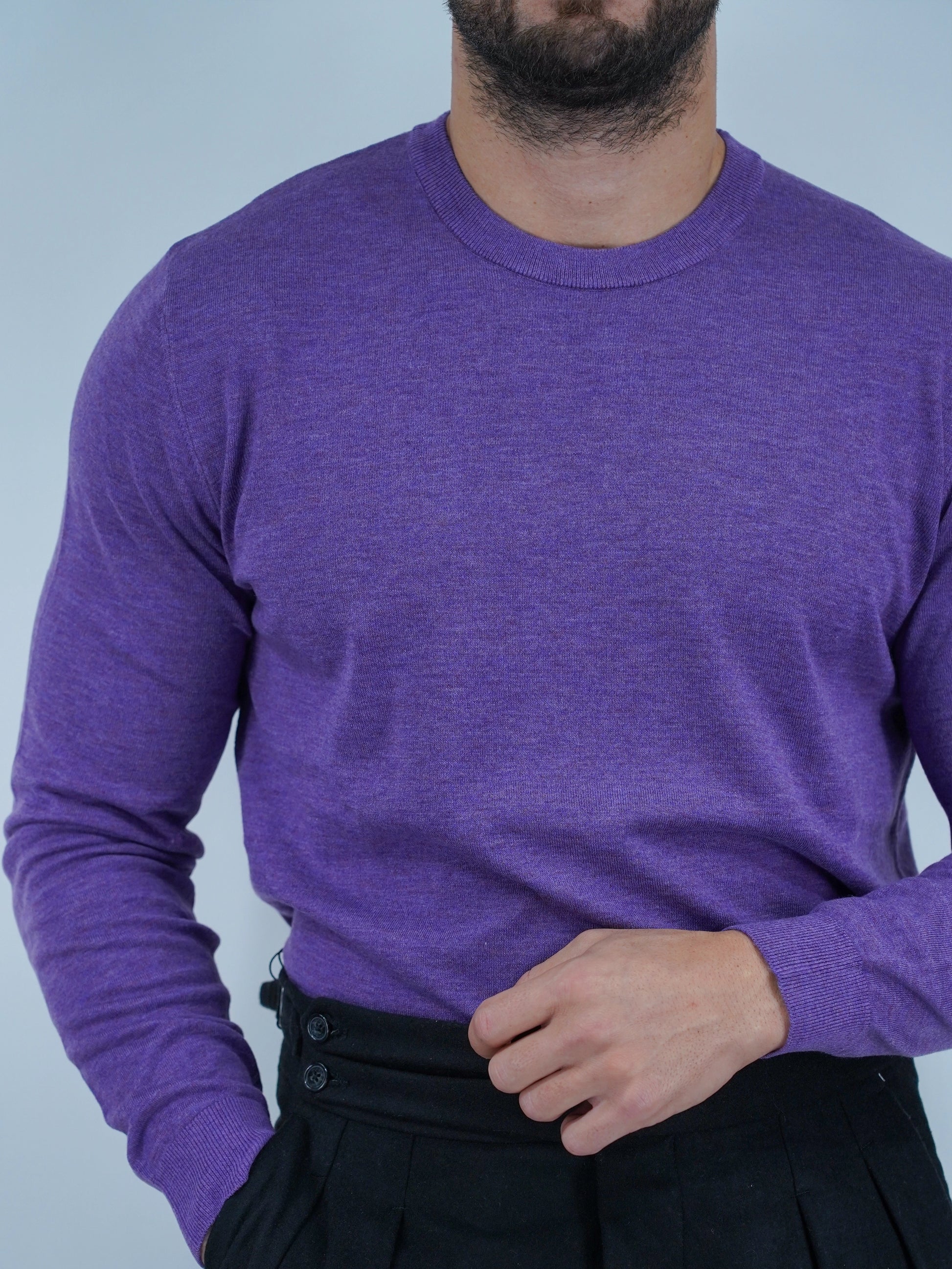 Girocollo in filo viola