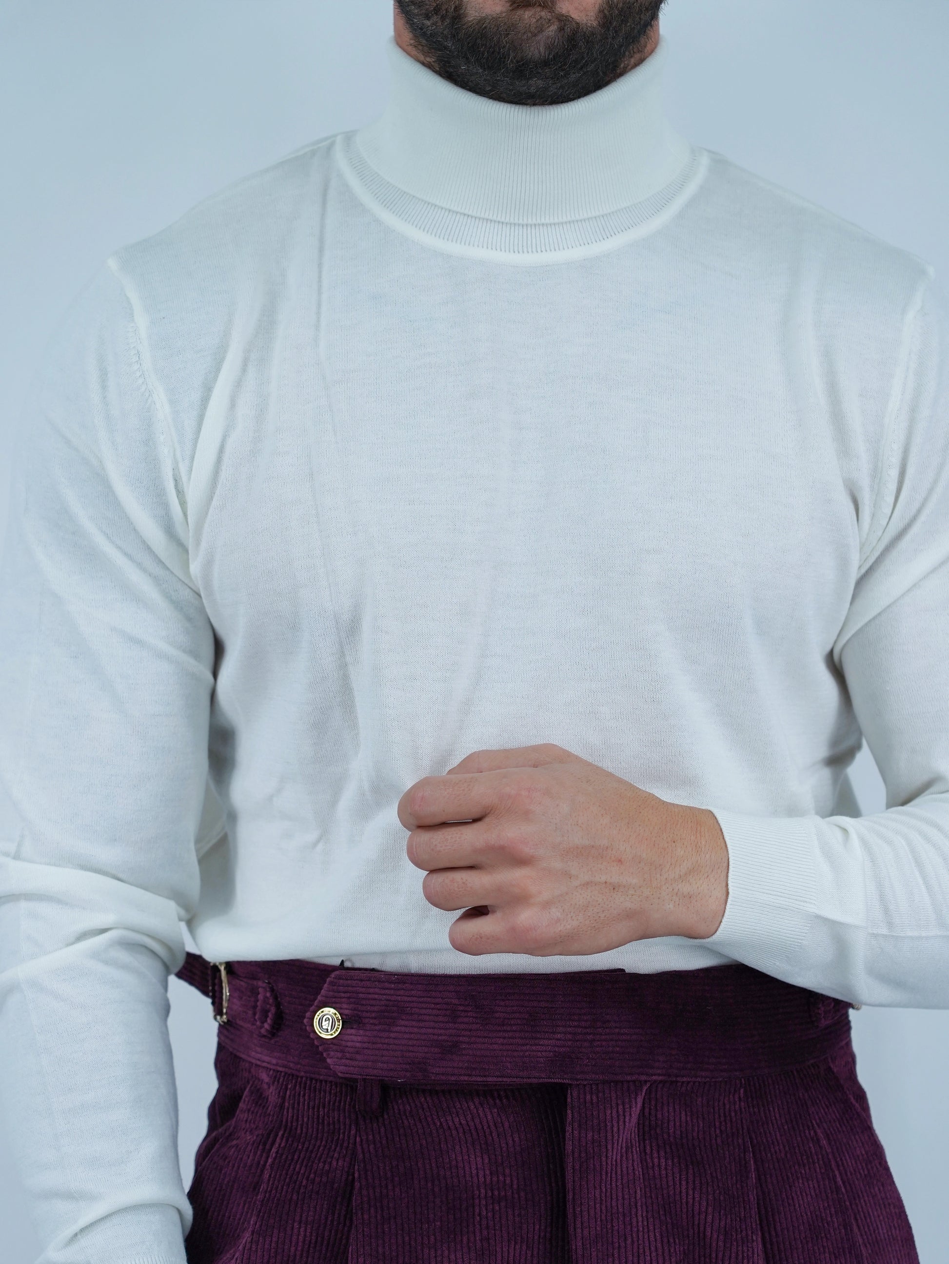 Dolcevita in filo bianco