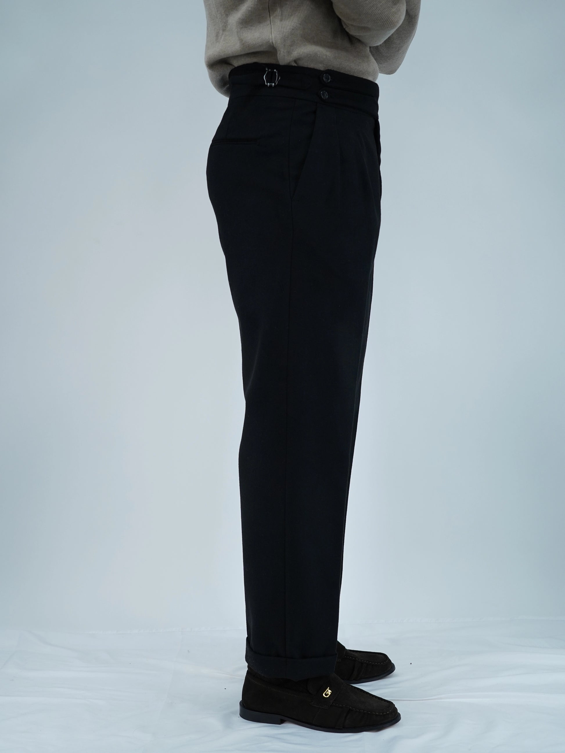 Gurkha biforcato in flanella nero fondo 23cm