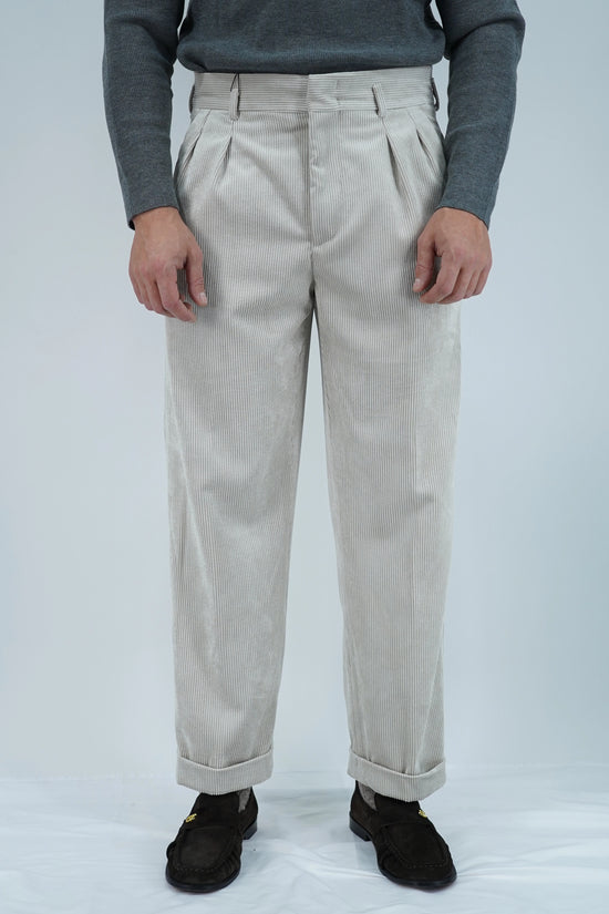 Gurkha con passanti in velluto a coste avorio fondo 23cm