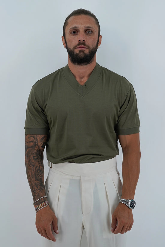 T-Shirt in Filo di Scozia | Scollo a V| Verde Militare