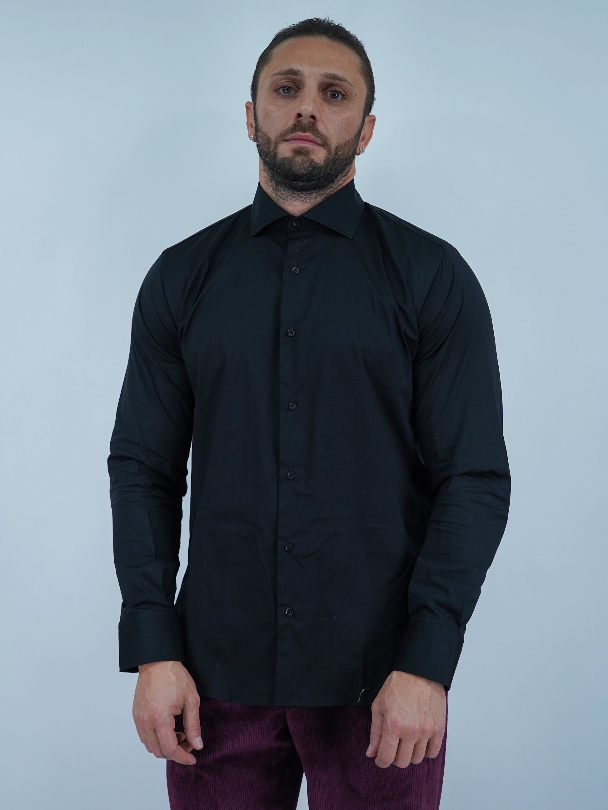 Camicia collo francese nera