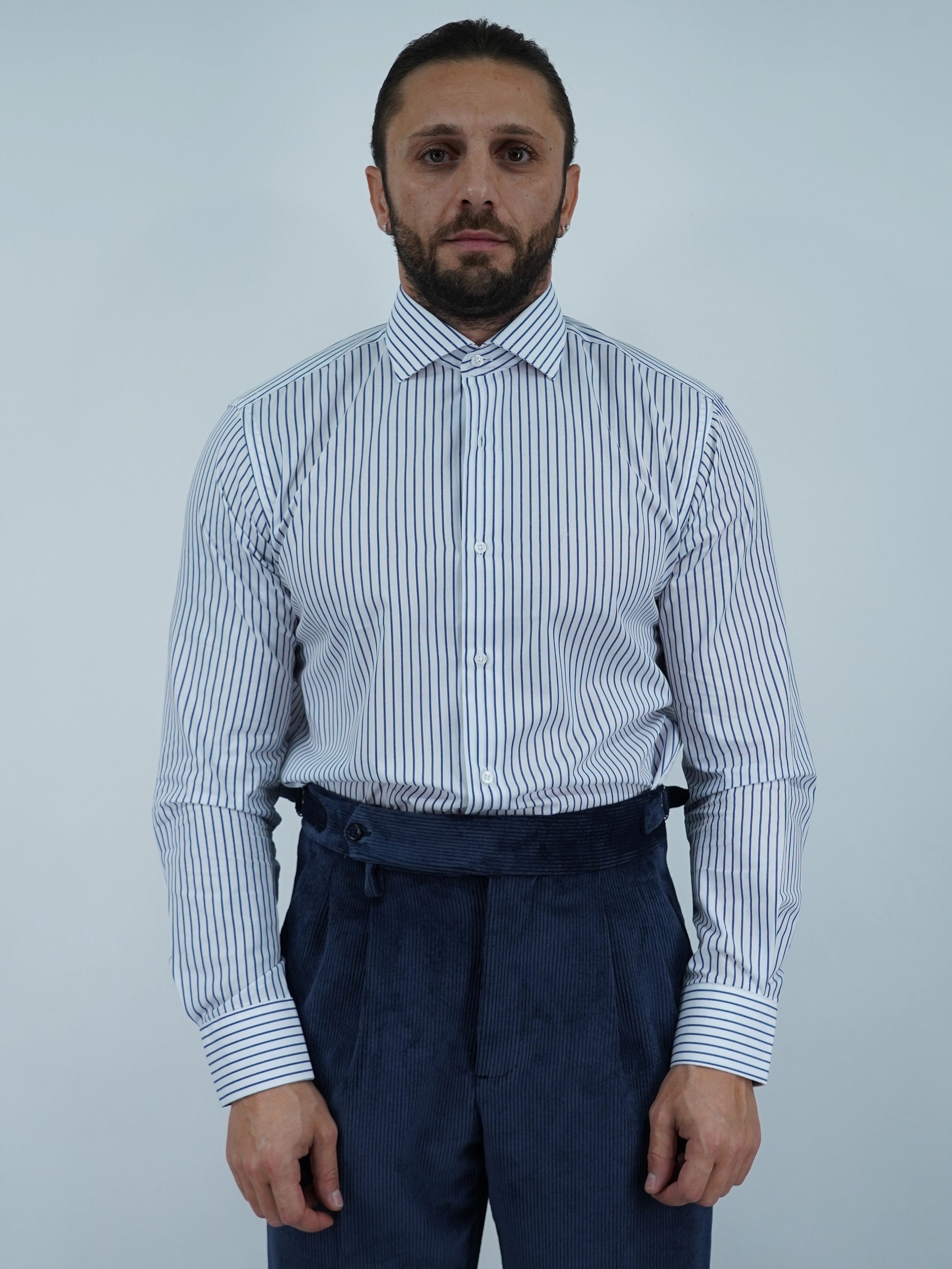 Camicia collo francese bianca rigo blu