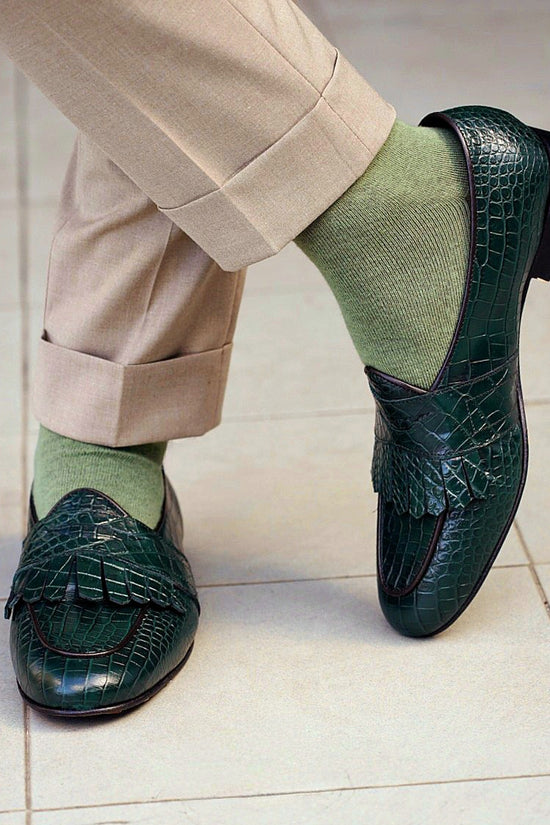 Mocassini con benda e frange cocco verde