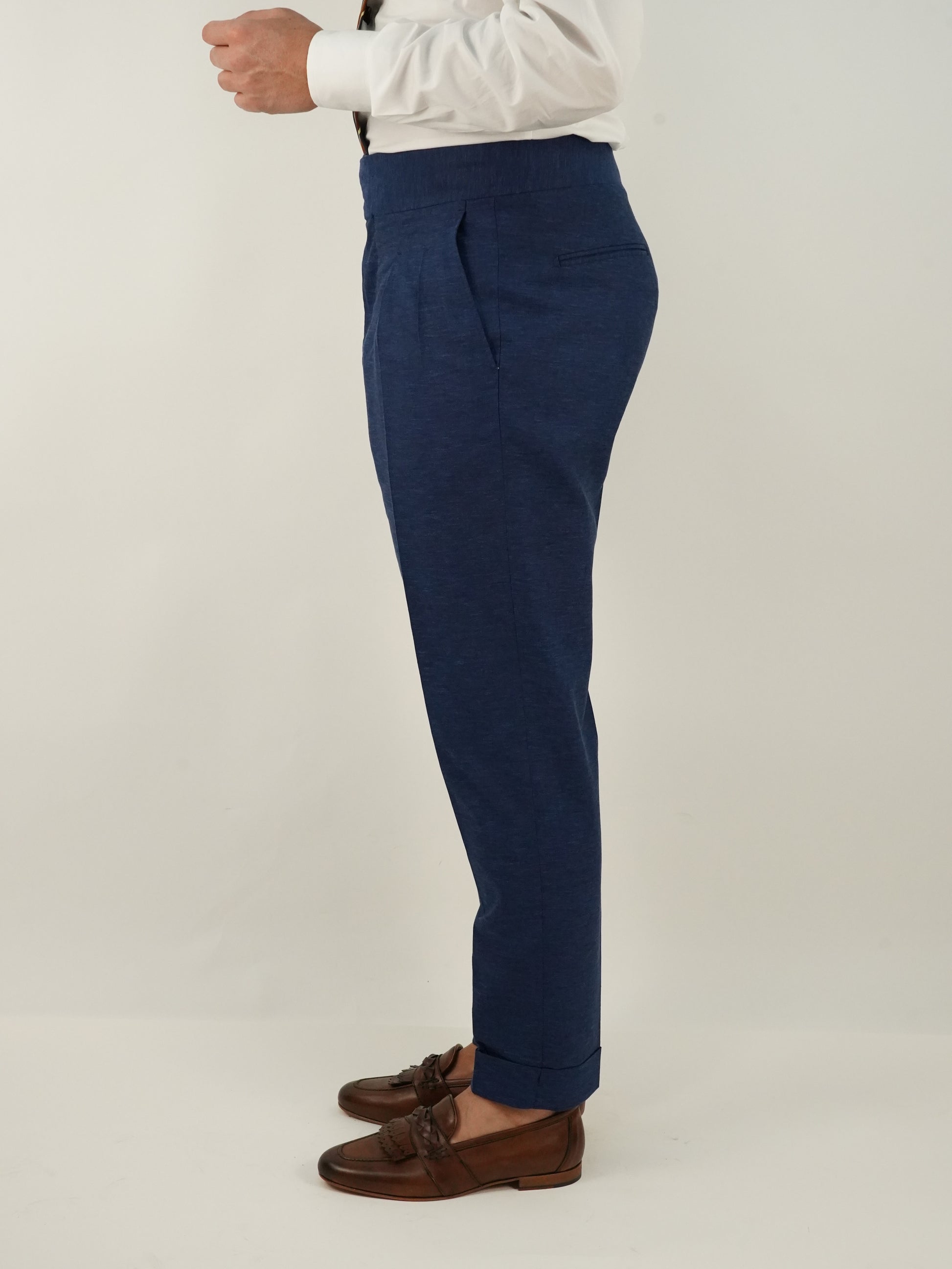 Gurkha royal fiammato blu oltremare con gancio oro