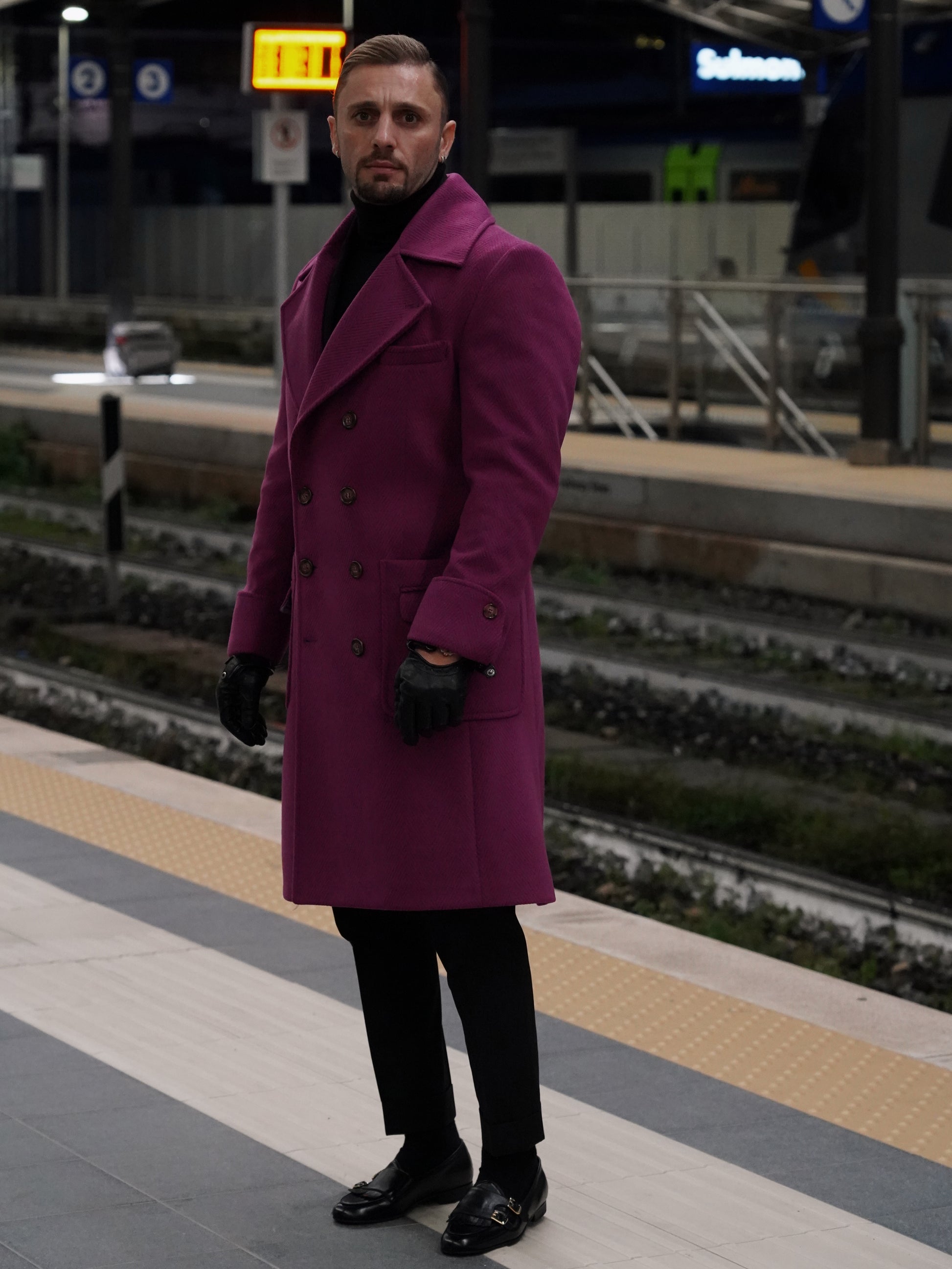 Cappotto Chesterfield Spigato Prugna