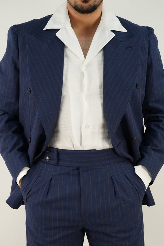 Abito Extensive doppiopetto petto a lancia blu gessato rigo marrone