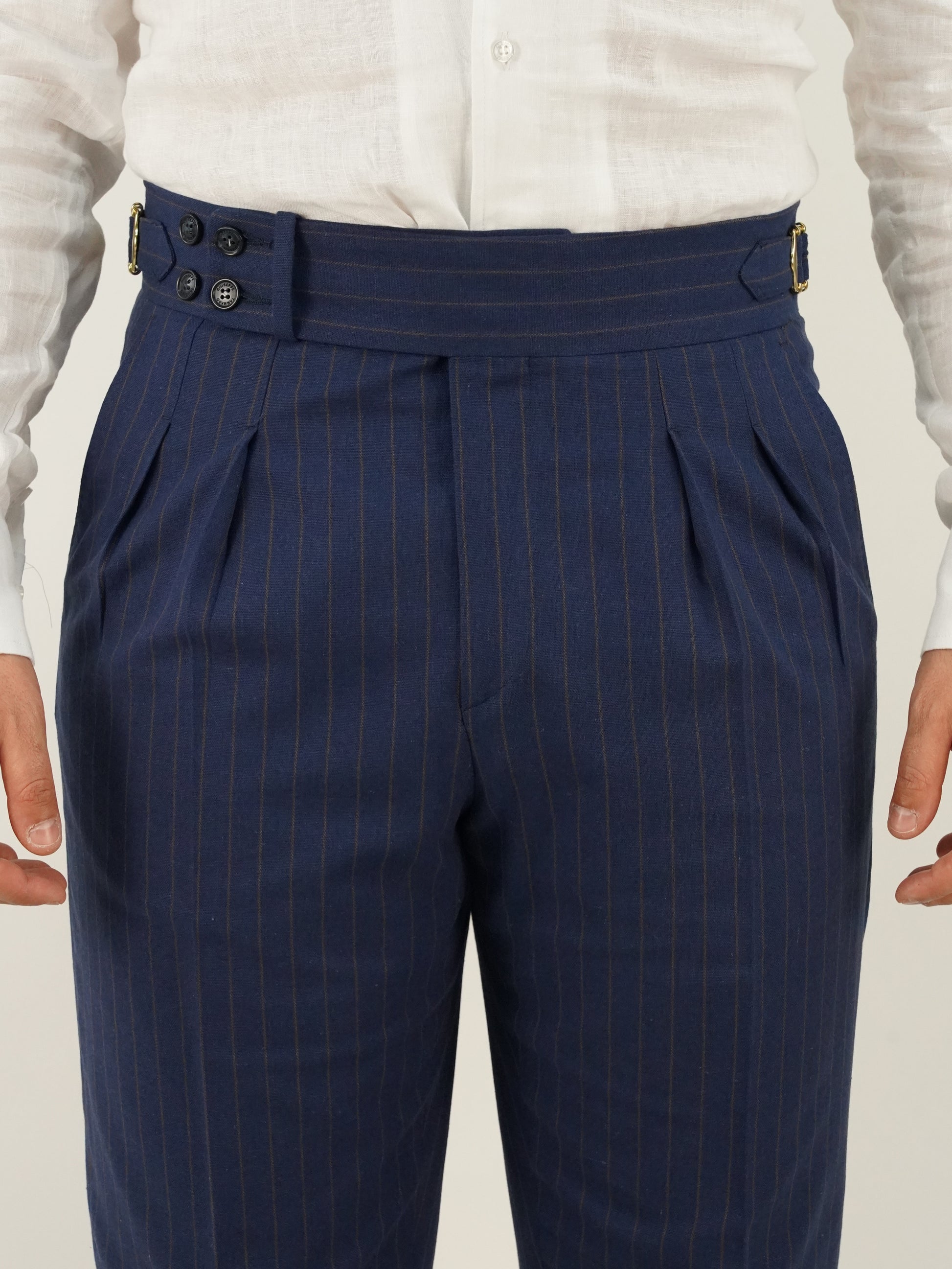 Gurkha blu gessato rigo marrone con 4 bottoni e fibbie stringenti laterali