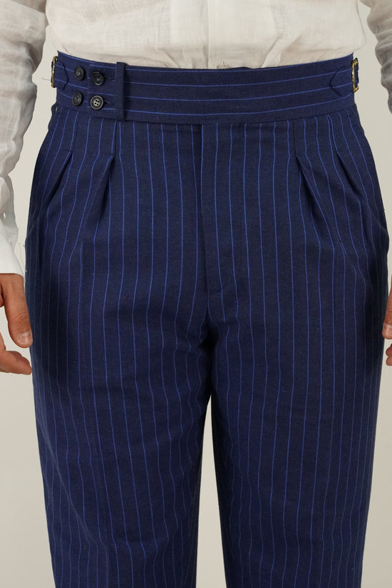 Gurkha blu gessato rigo azzurro con 4 bottoni e fibbie stringenti laterali