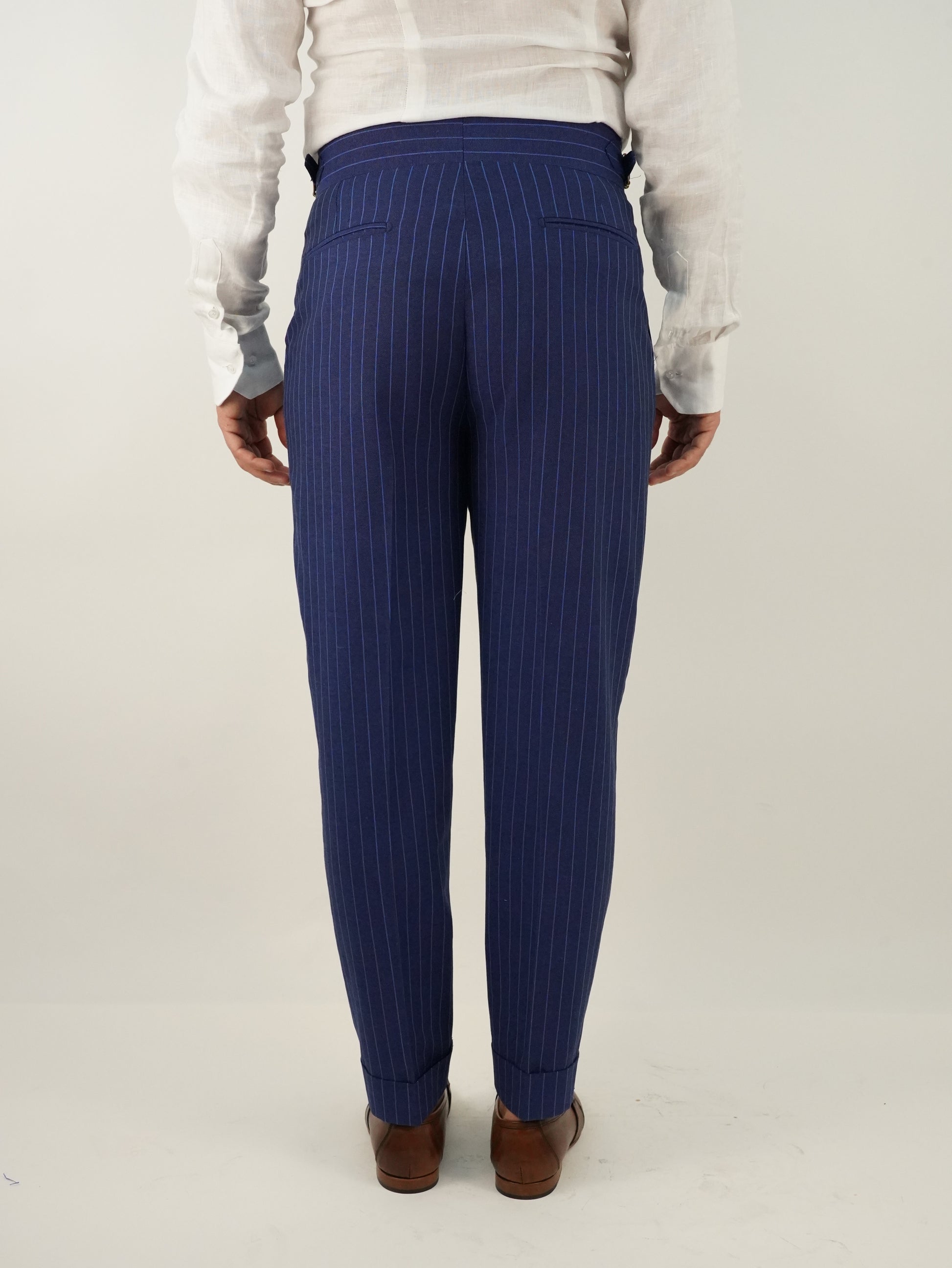 Gurkha blu gessato rigo azzurro con 4 bottoni e fibbie stringenti laterali