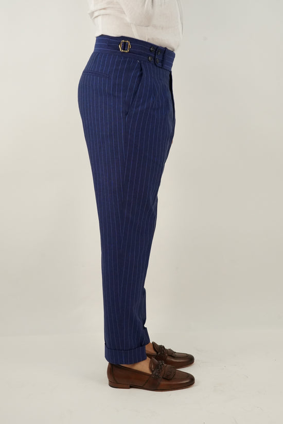 Gurkha blu gessato rigo azzurro con 4 bottoni e fibbie stringenti laterali