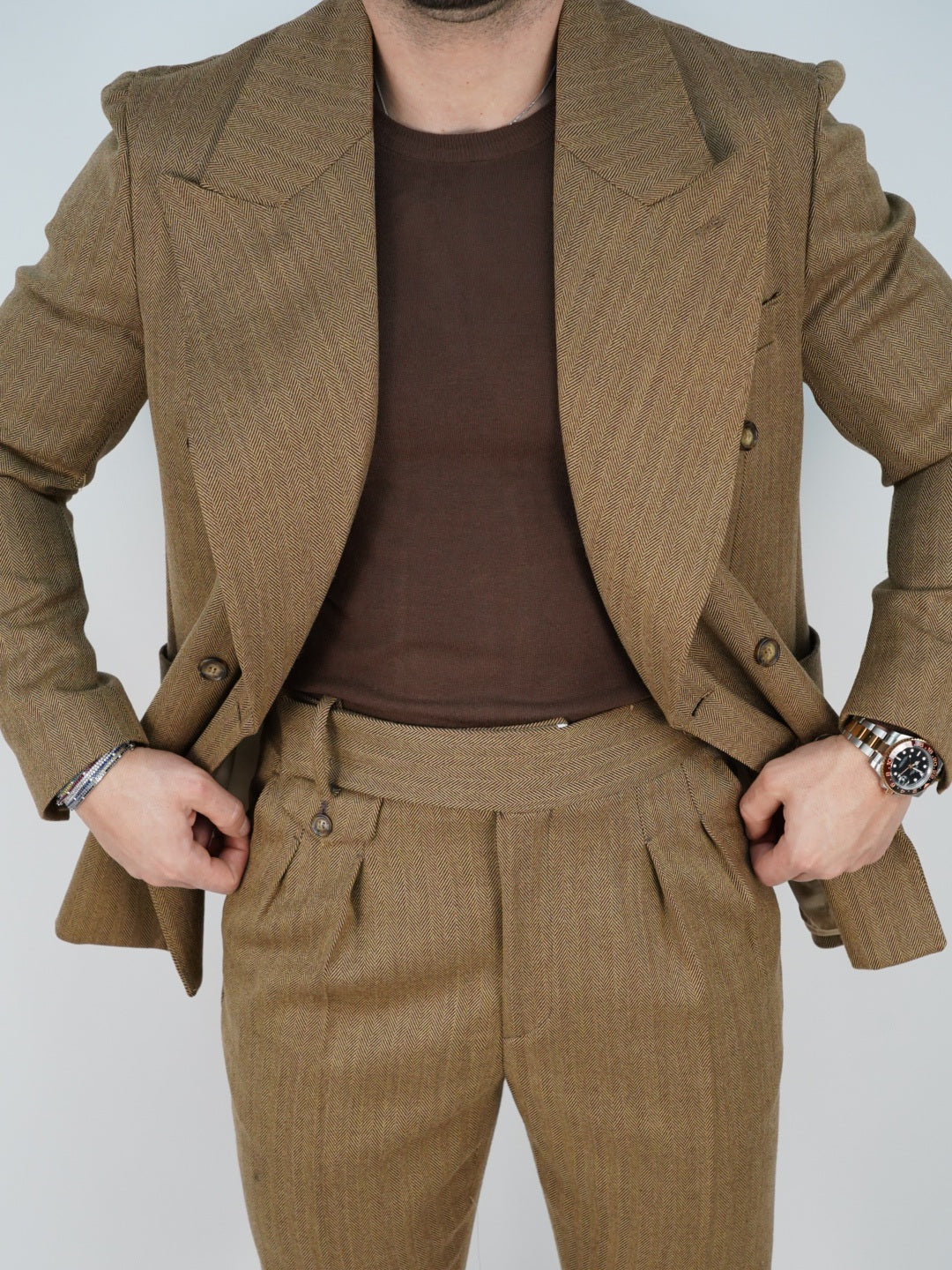 Abito Extensive doppiopetto petto a lancia spigato marrone