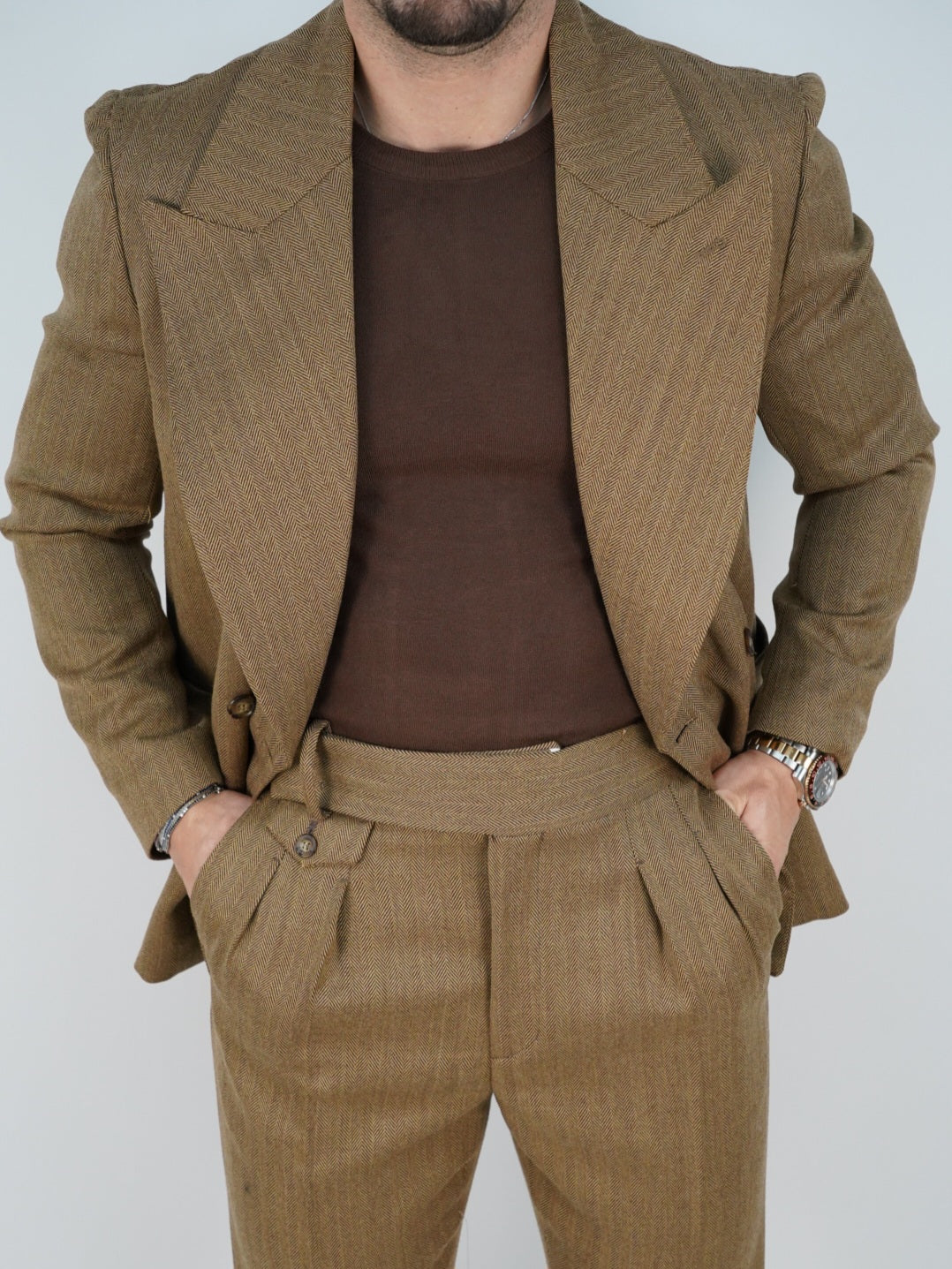Abito Extensive doppiopetto petto a lancia spigato marrone