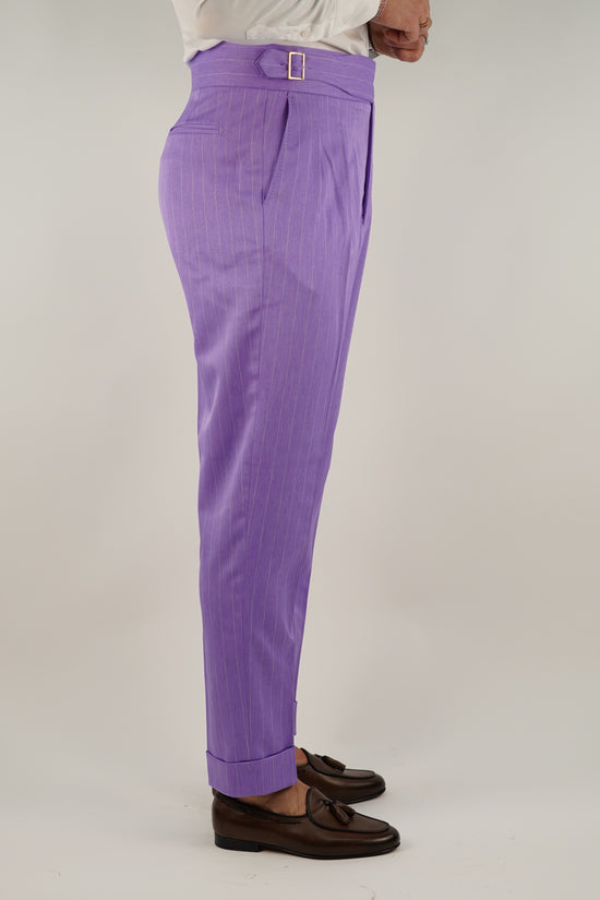 Gurkha lilla gessato con fibbia laterale regolabile