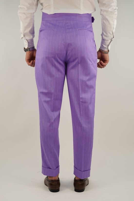 Gurkha lilla gessato con fibbia laterale regolabile