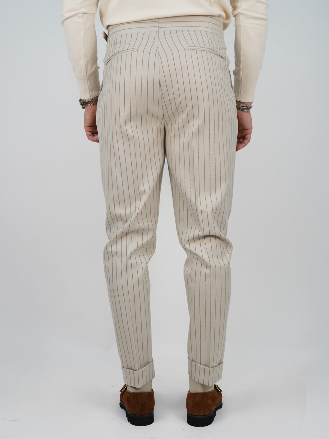 Abito Extensive doppiopetto petto a lancia gessato panna