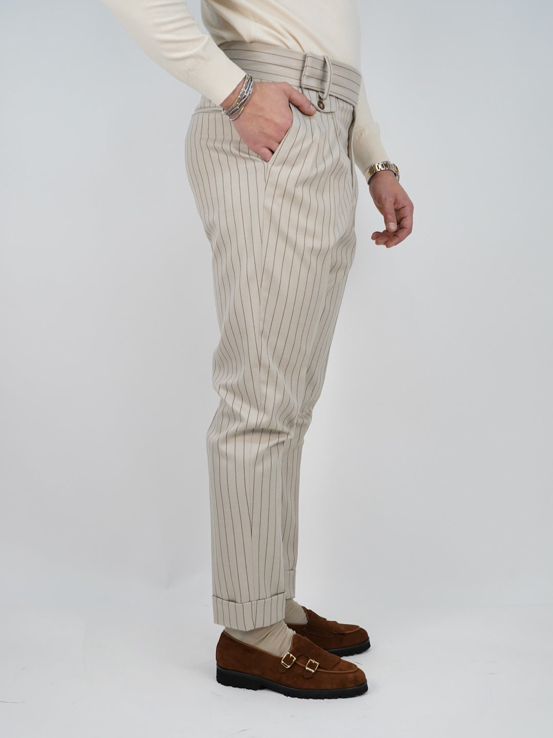 Abito Extensive doppiopetto petto a lancia gessato panna