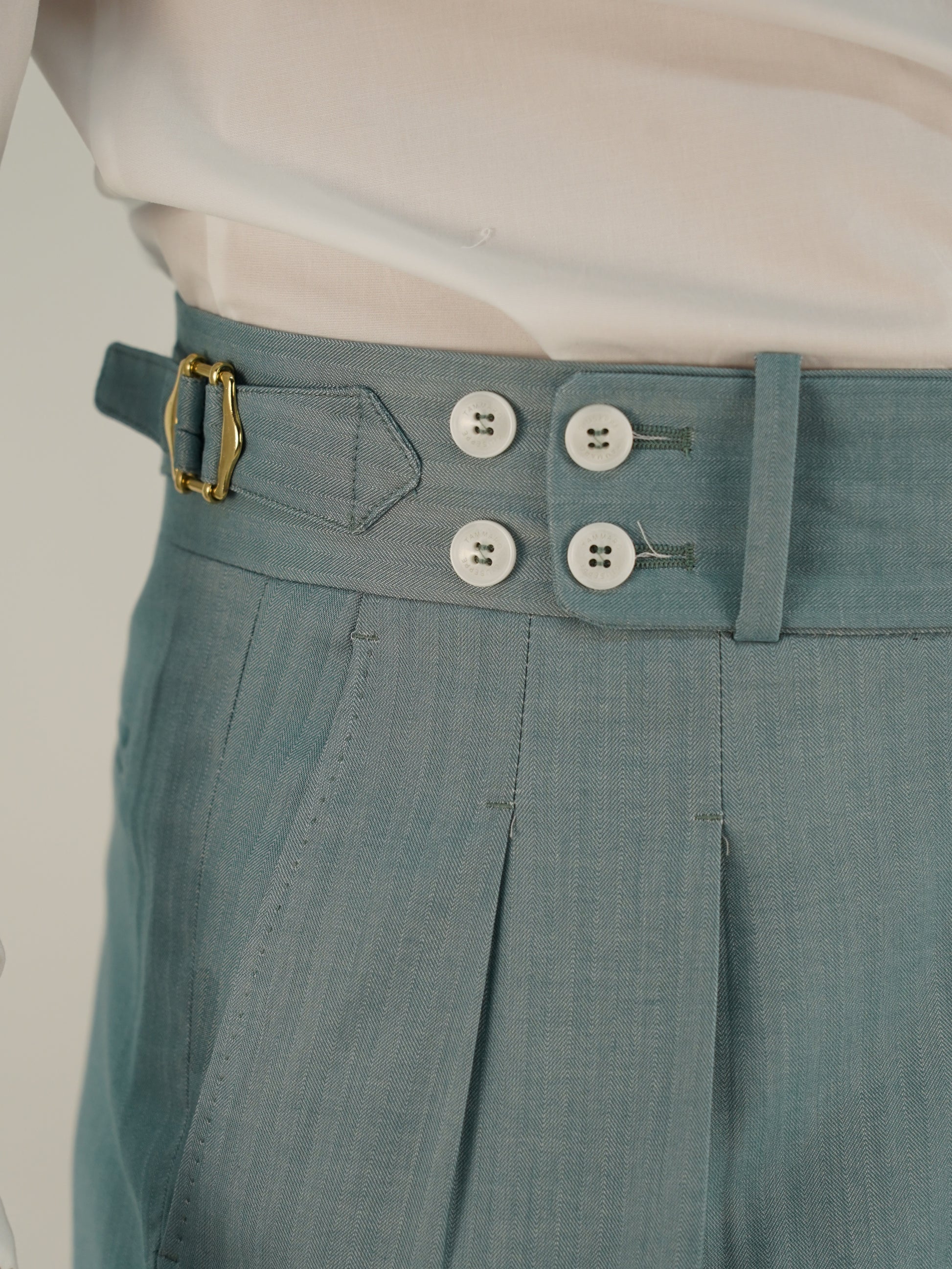 Gurkha verde tiffany con 4 bottoni e fibbie stringenti laterali