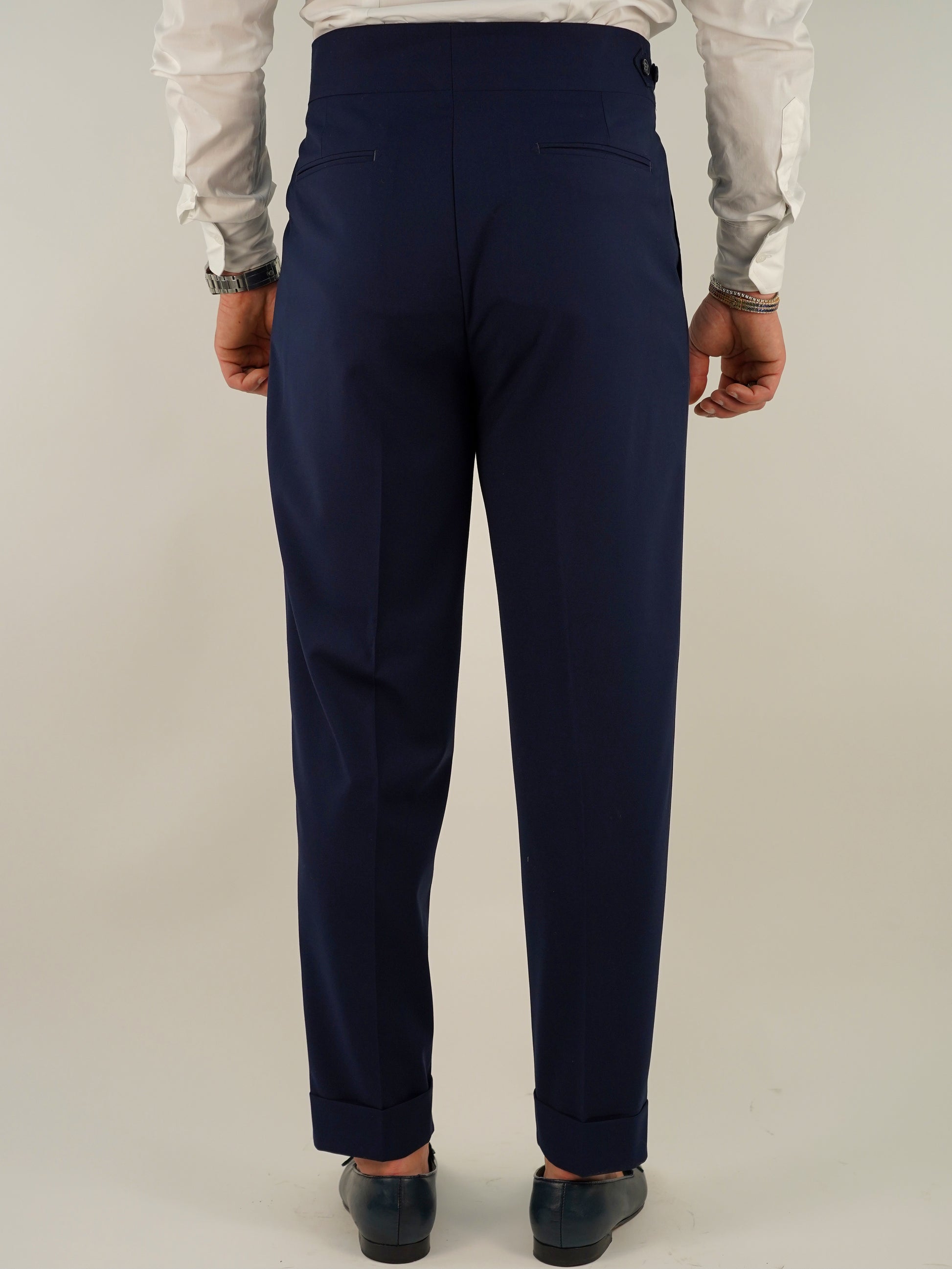 Gurkha royal blu oltremare con gancio oro