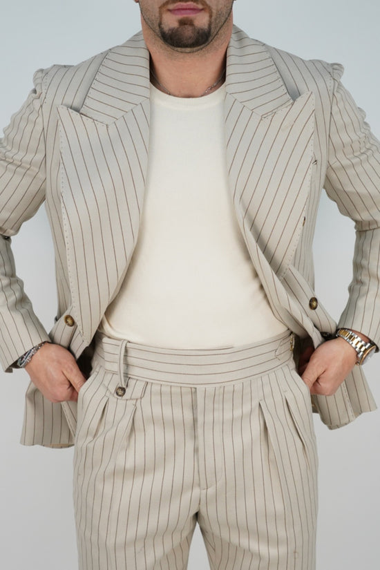 Abito Extensive doppiopetto petto a lancia gessato panna