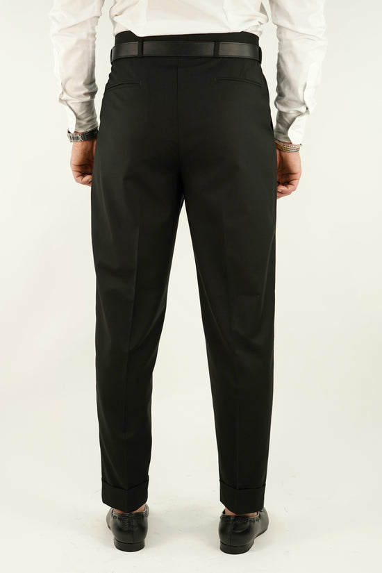 Gurkha nero con passanti