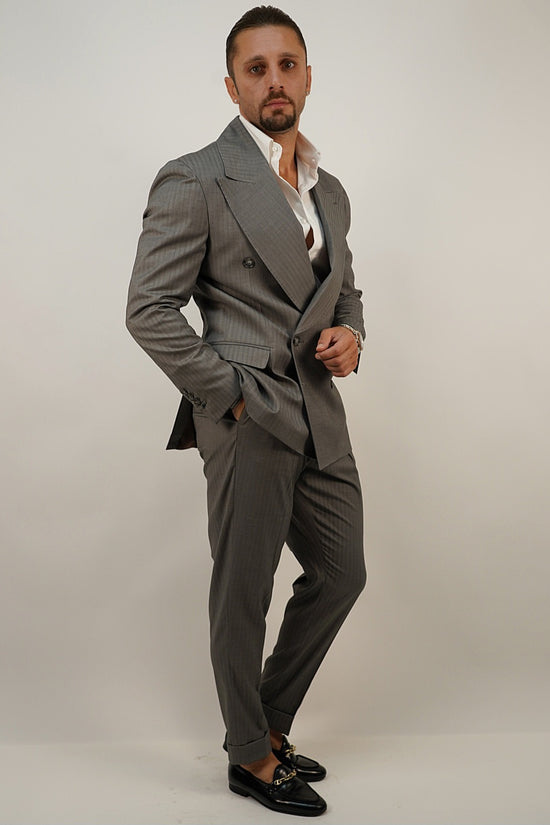 Abito Extensive doppiopetto petto a lancia grigio cenere