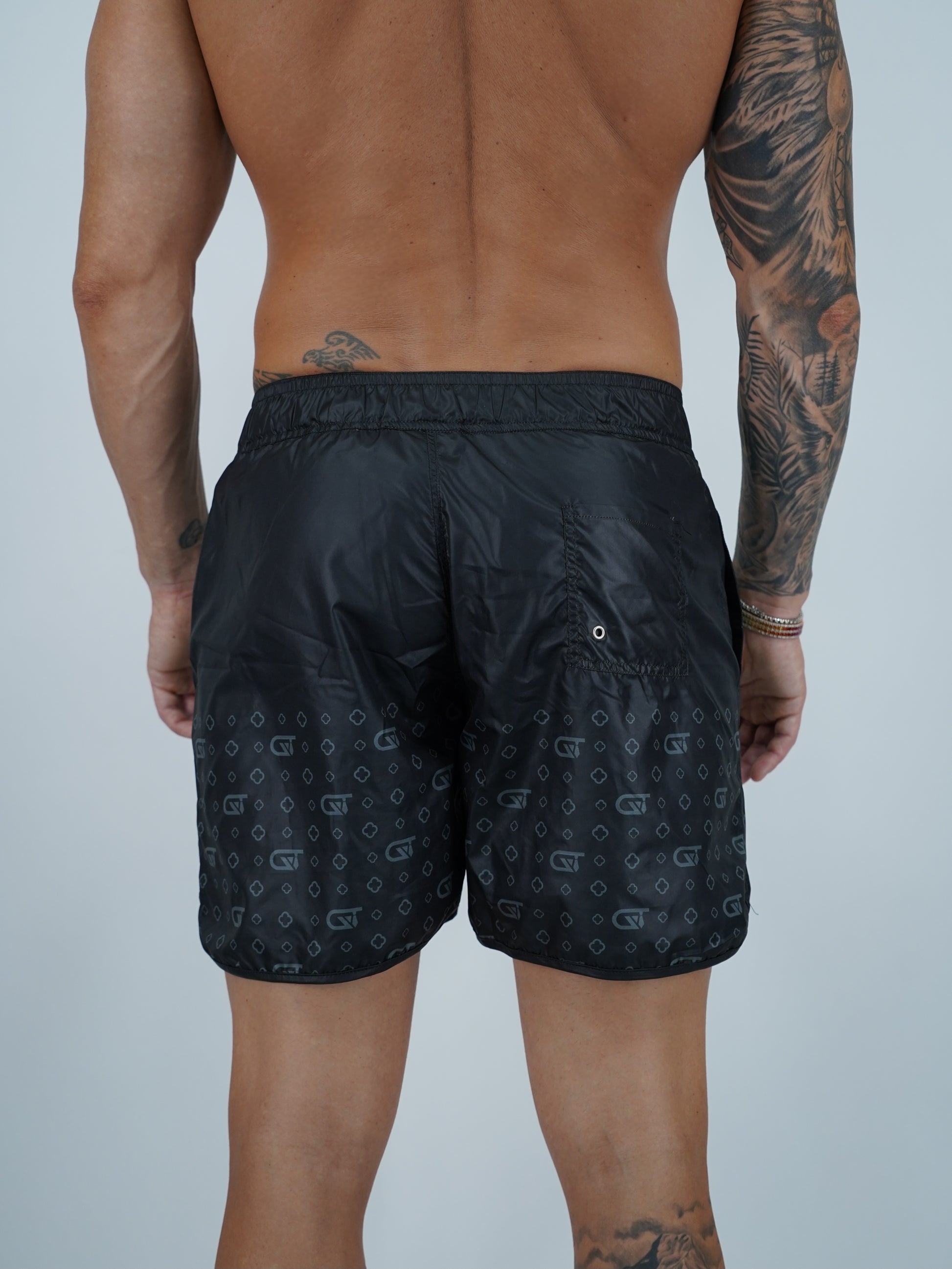 Shorts da mare monogram fondo nero stampa grigia, tessuto anti goccia idrorepellente
