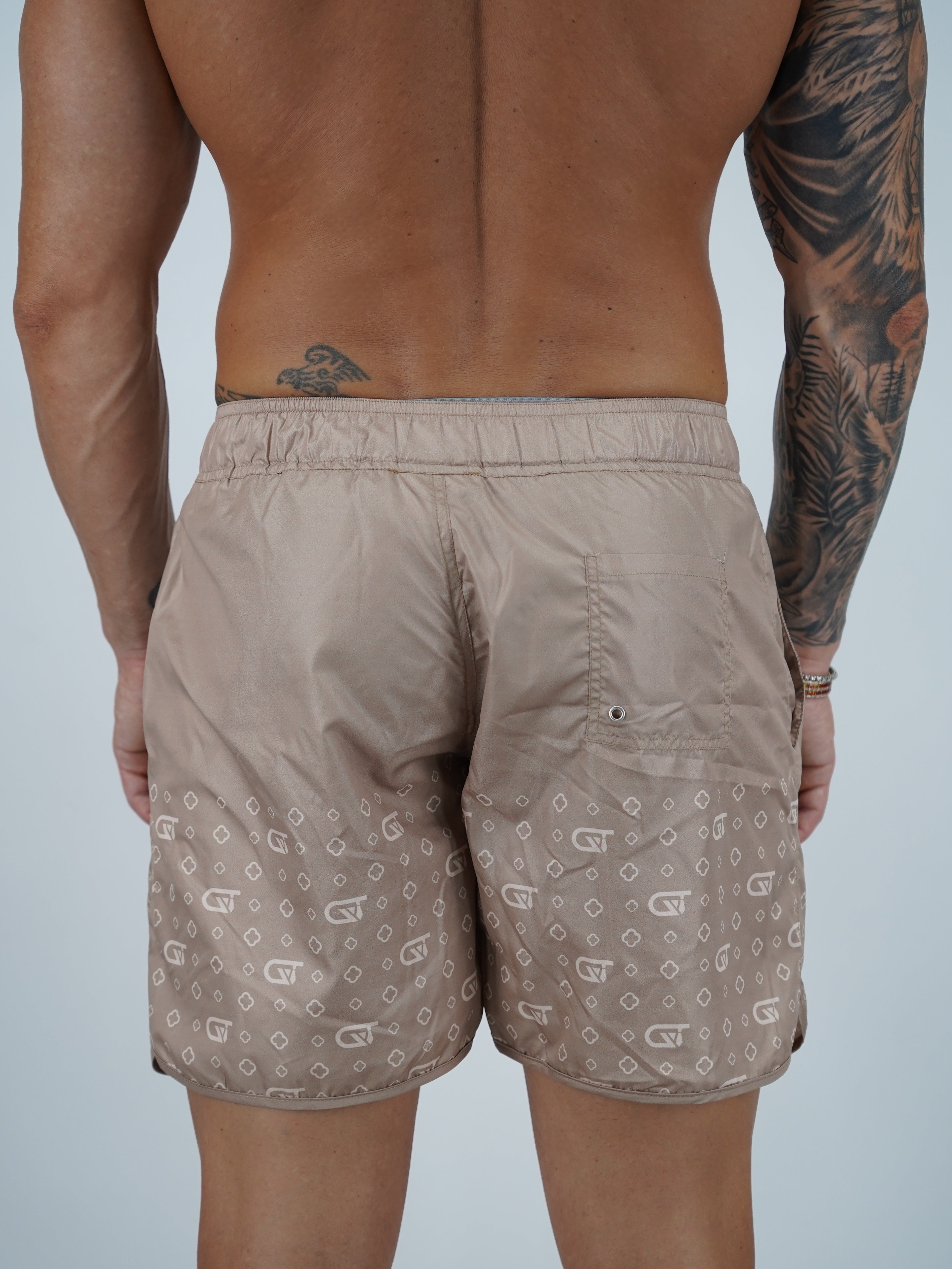 Shorts da mare monogram fondo beige stampa avorio, tessuto anti goccia idrorepellente