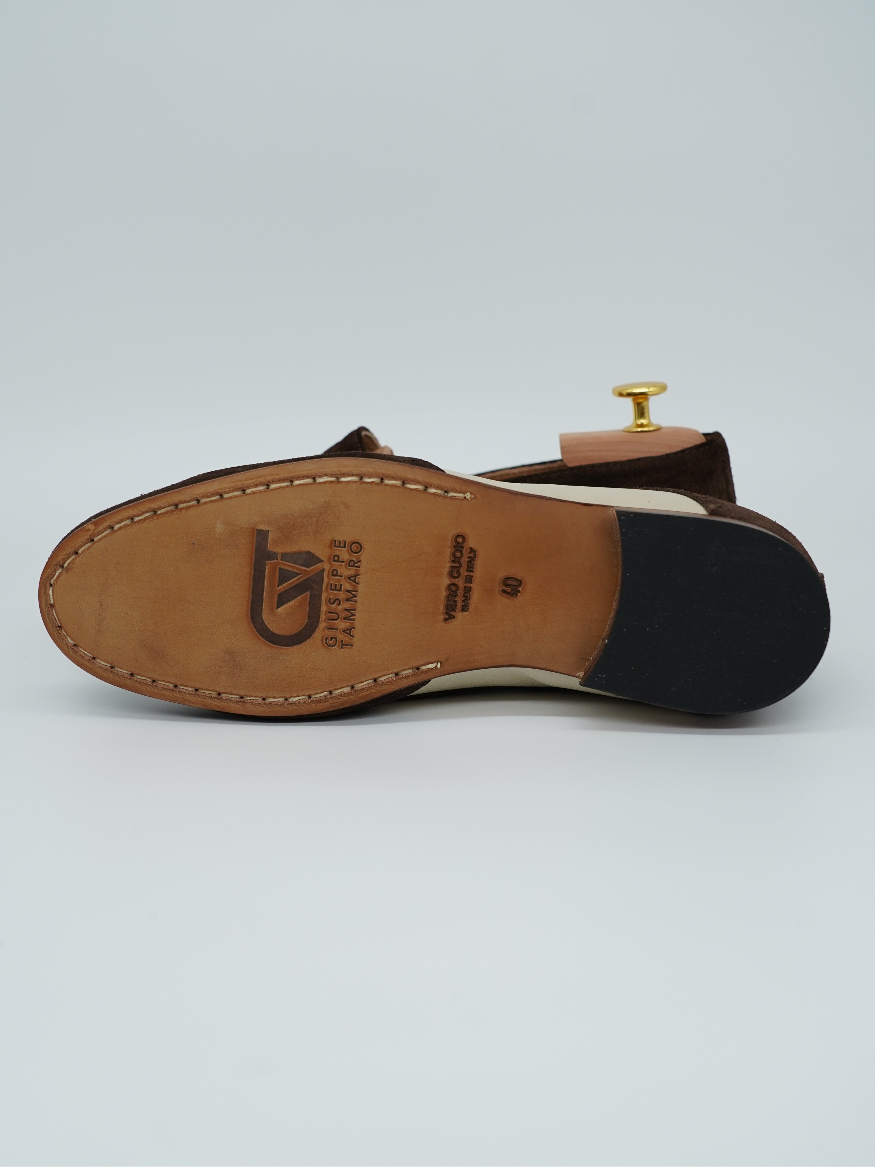 Mocassino inglese in pelle scamosciata bicolore cacao/panna