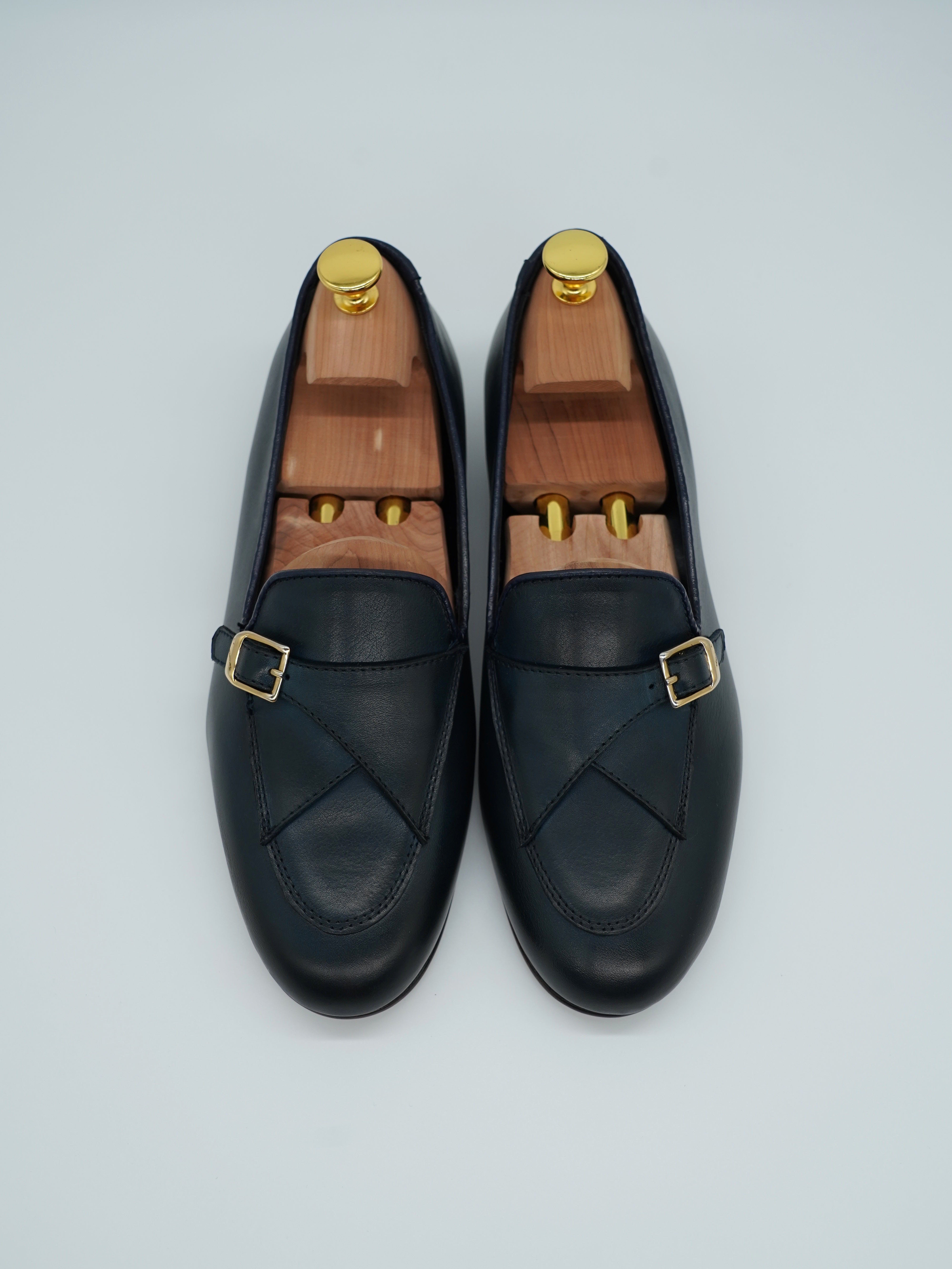 Mocassino blu con fibbia