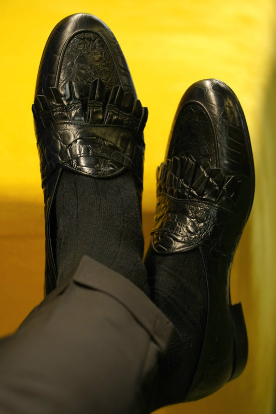 Mocassini con benda e frange cocco nero